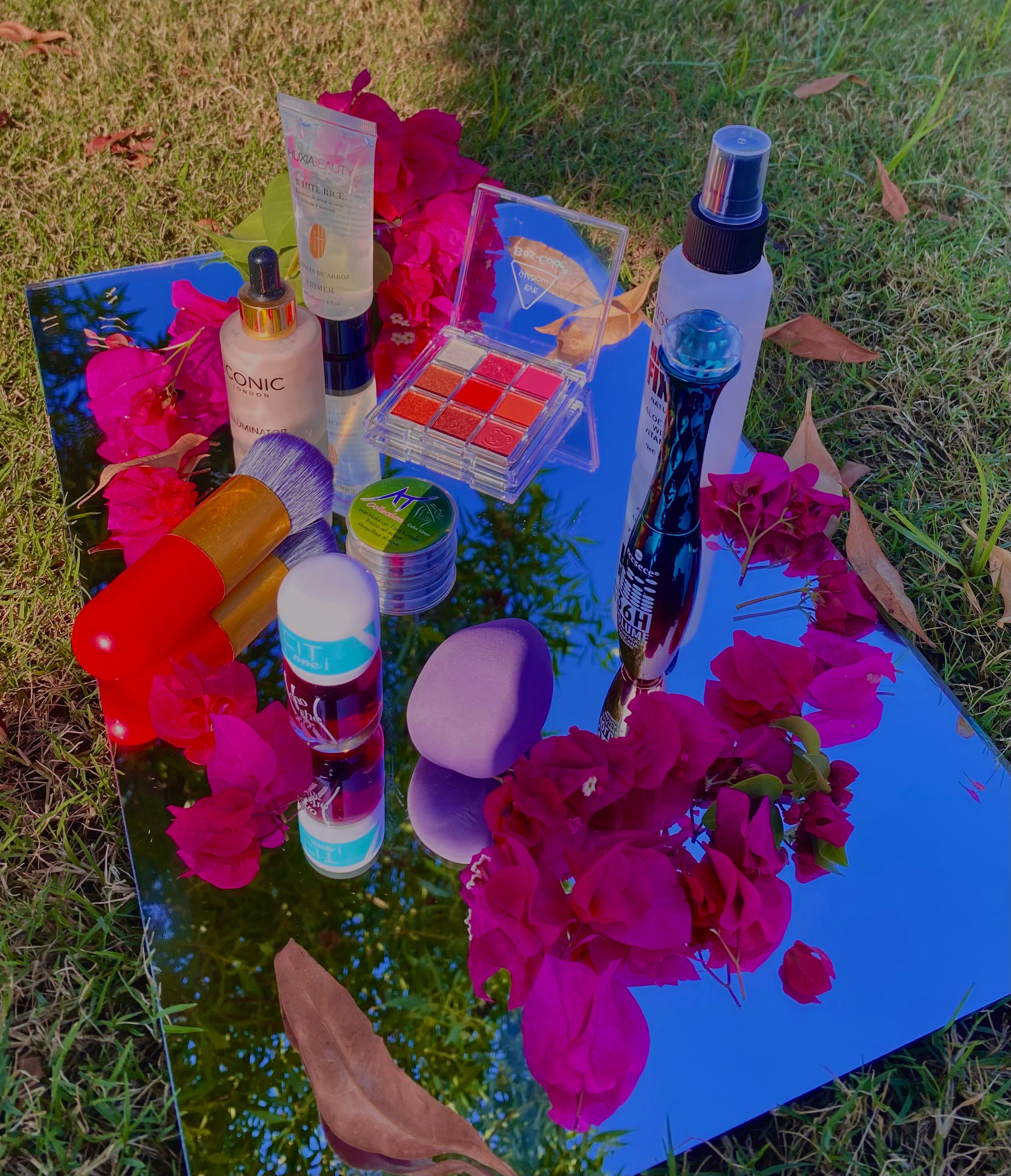 9 in 1 Makeup Deal.